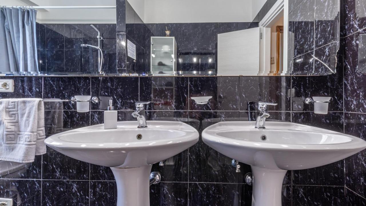 מודנה Grand Central By Alloro Su Treno - Affitti Brevi Italia מראה חיצוני תמונה